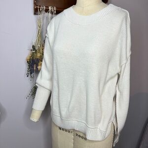 White Slouchy Crew Pullover Sweater Size XS NWT